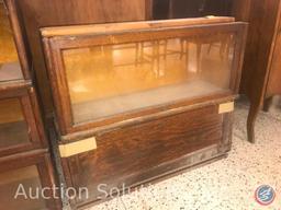 Vintage Macey?Barrister Bookcase Marked 912 Finish 2 Measuring: 34" x 12" x 29"