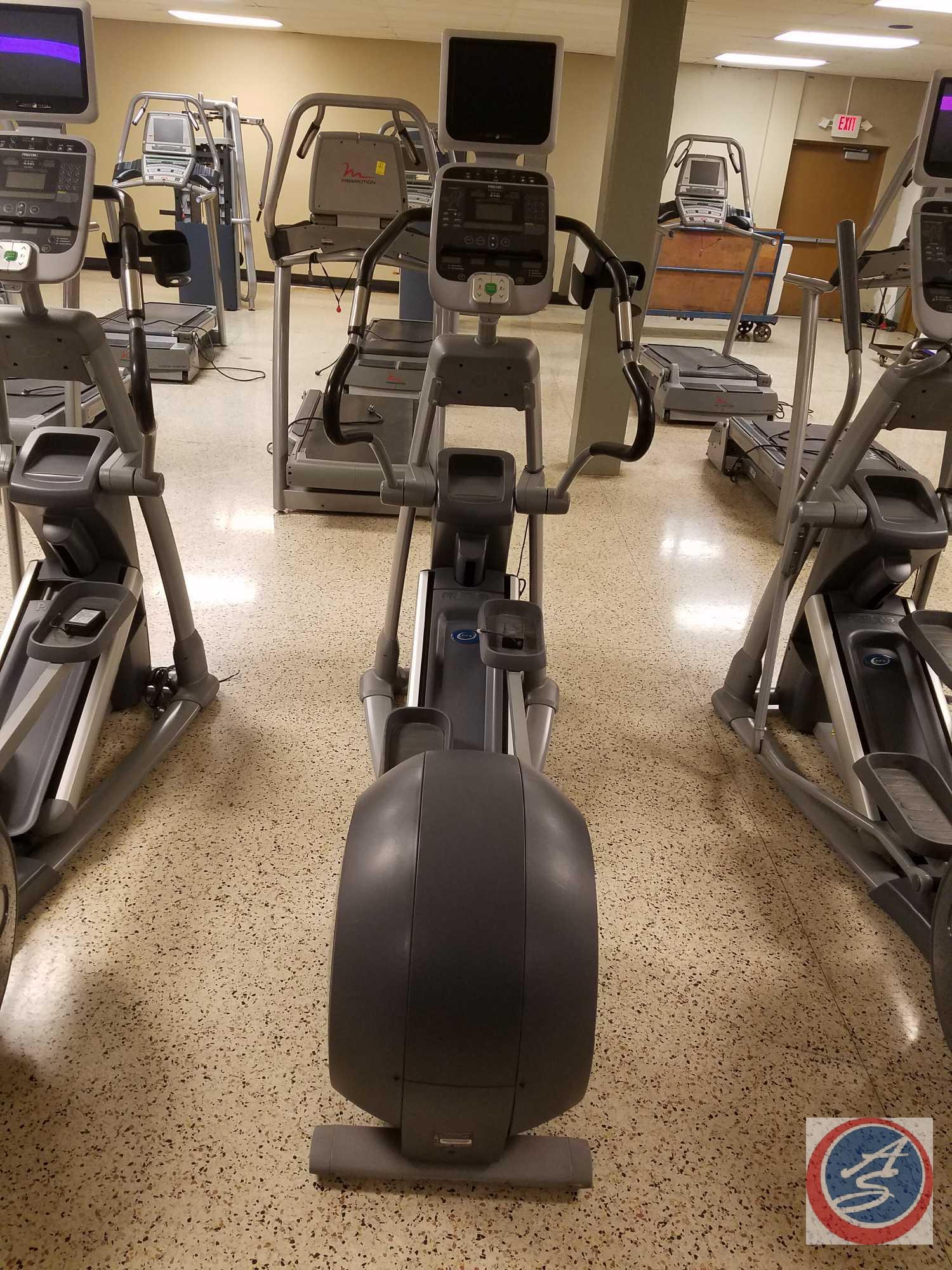 Precor EFX 546i Elliptical Experience Series Fitness Cross Trainer w/ Cardio Theater LCD TV (Model