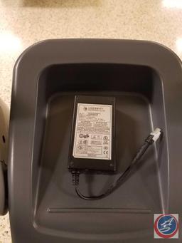 Precor EFX 546i Elliptical Experience Series Fitness Cross Trainer w/ Cardio Theater LCD TV (Model