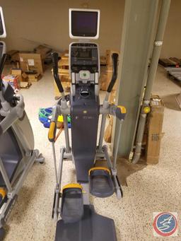 Precor AMT 100i Adaptive Motion Trainer w/ 12 in. Cardio Theater Display (Model A927I01090015)