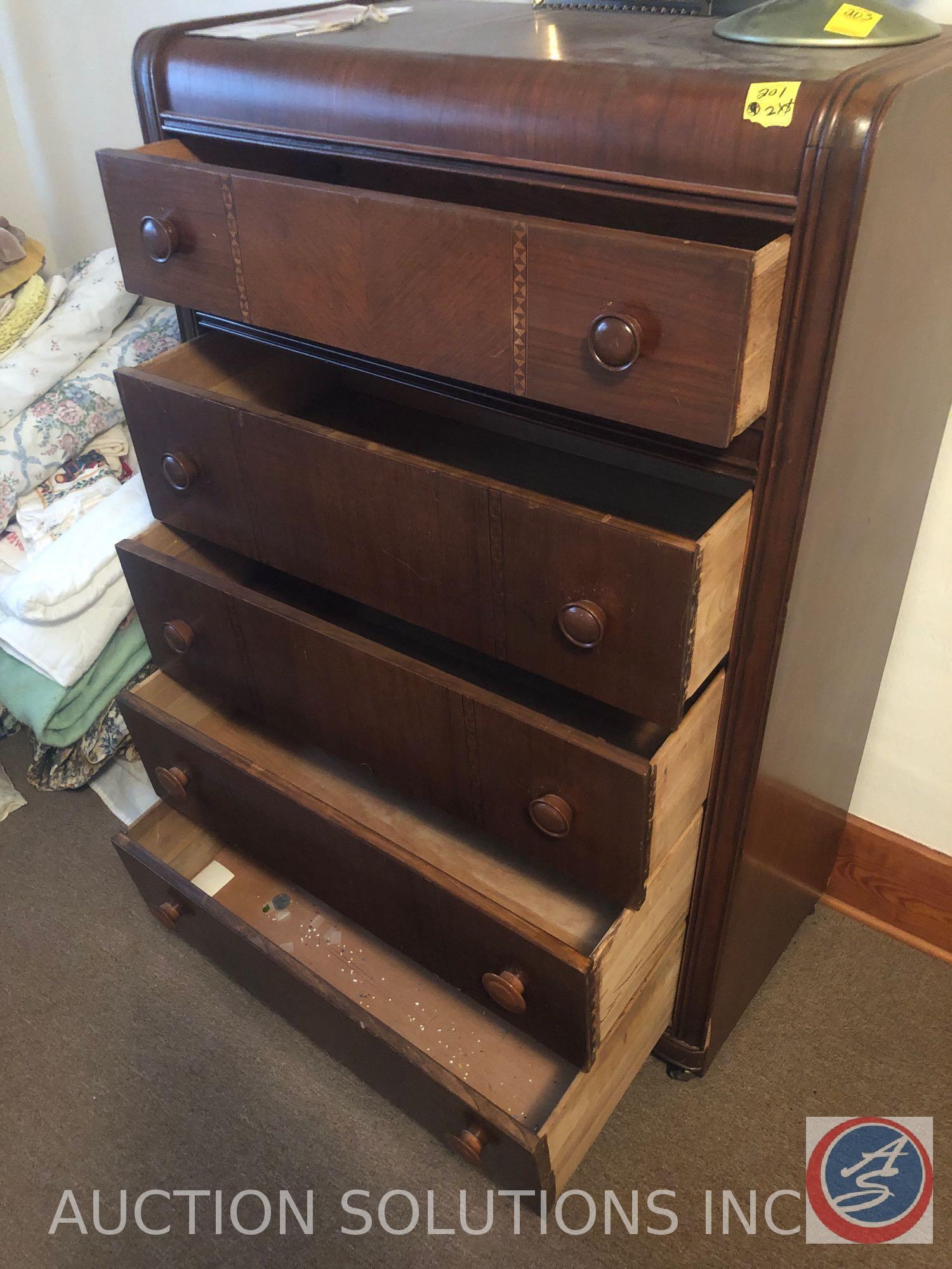 {{2XBID}} Vintage Vanity with Vanity Bench and Large Round Attached Mirror 47" x 17" x 27"; Mirror