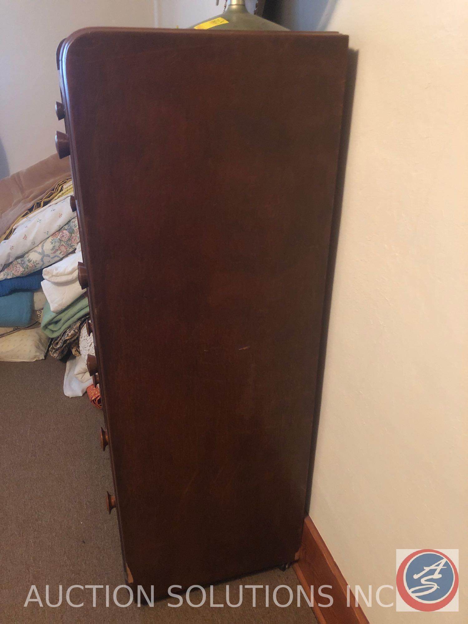 {{2XBID}} Vintage Vanity with Vanity Bench and Large Round Attached Mirror 47" x 17" x 27"; Mirror