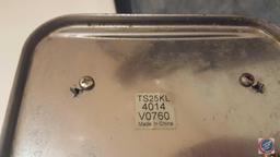 (2) Rubbermaid Pelouze Scales Model No Y32R, Taylor Scale Model TS25KL