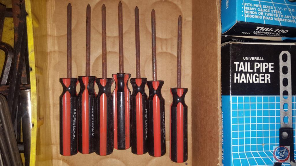 (10) 3/16" Olympia Tools Nut Driver {{NEW IN PACKAGE}}, Screw Drivers