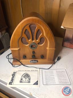 Vintage Randix Collector's Edition Radio Model No. 07R-2001