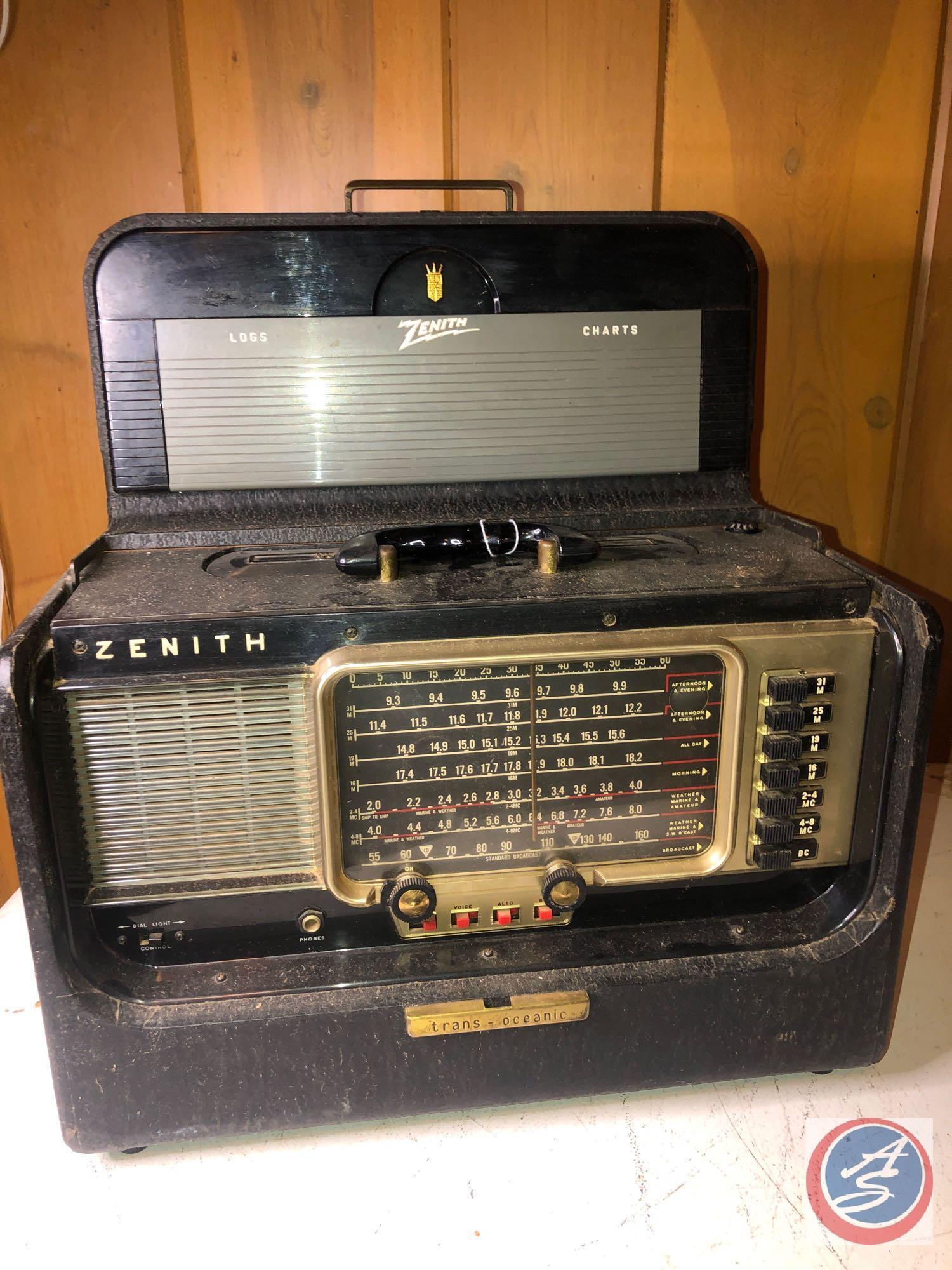 Zenith Vintage Wave Magnet Trans Oceanic Radio Model No. T600