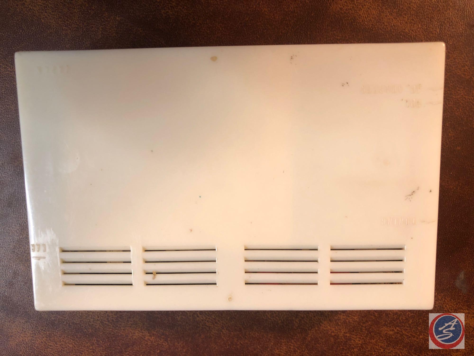 Genie Boys Radio, General Electric 6 Transistor Radio, Portable AM/FM Model No. RP5050, Olympic