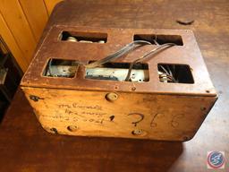 Crosley Vintage Super 6 Broadcast Radio Model No. 647