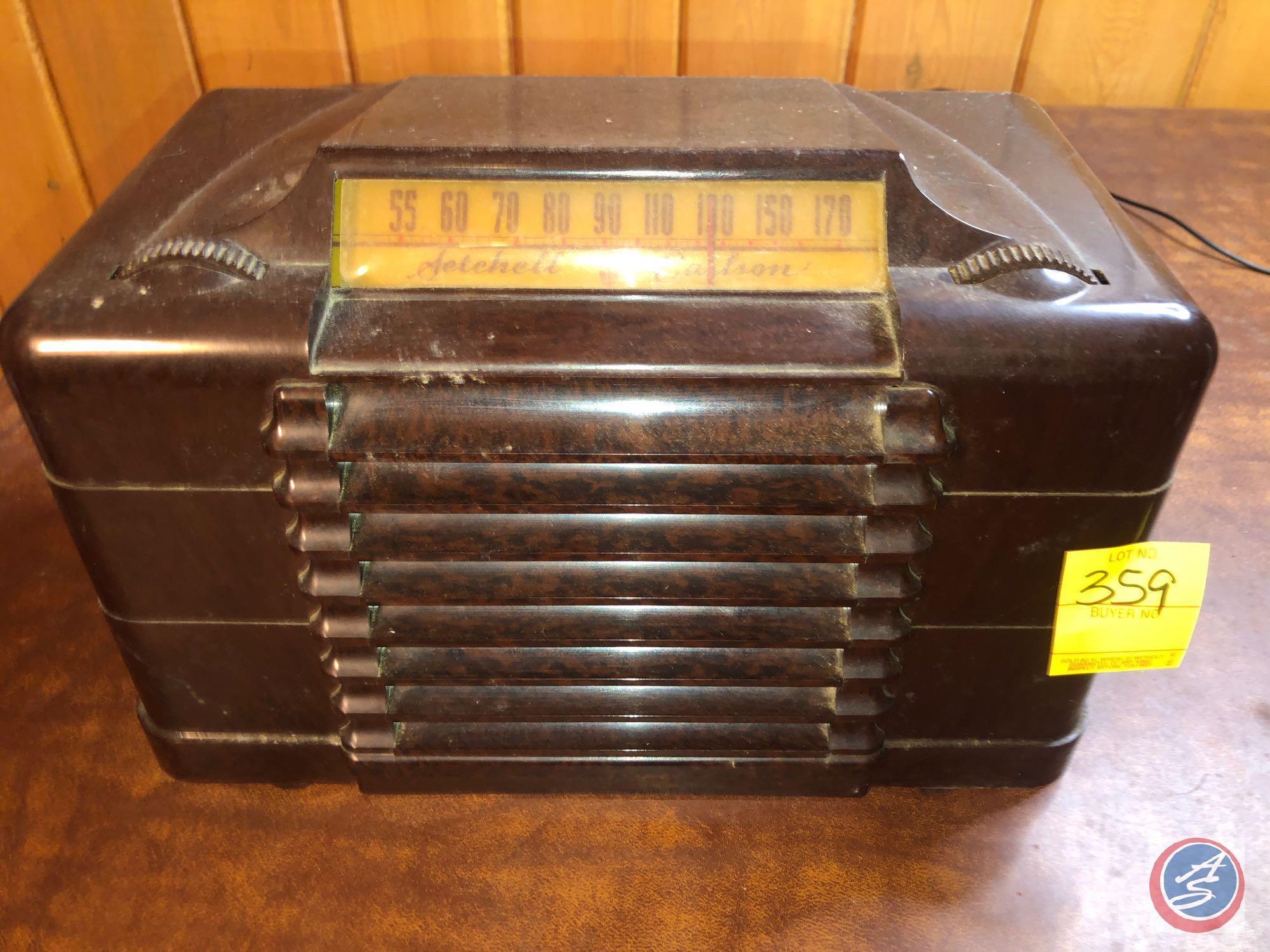 Setchell Carlson Vintage Portable Radio Marked 29130-A, 305