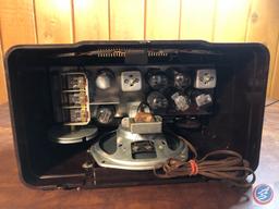 Setchell Carlson Vintage Portable Radio Marked 29130-A, 305