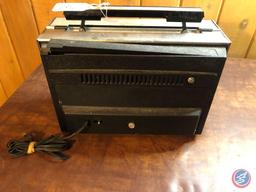 Zenith Vintage National Weather Service Trans Oceanic Radio Model No. S-10477