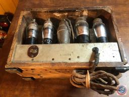 1933 Grunow Vintage Portable Tube Radio Model No. 501 [[KNOB MISSING]]