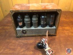 1033 Grunow Vintage Portable Tube Radio Model No. 501