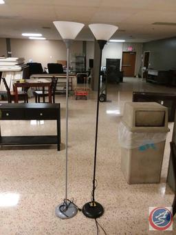 {{2X$BID)) (2) Floor Lamps