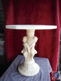 Statue Table 19 in Height , 18 Wide