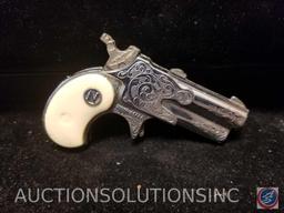 Vintage Nichols Dyna-Mite Cap Gun