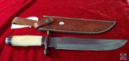 Handmade Damascus Knife in Sheath....