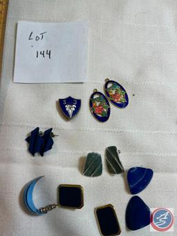 Necklace and earrings with matching pendant