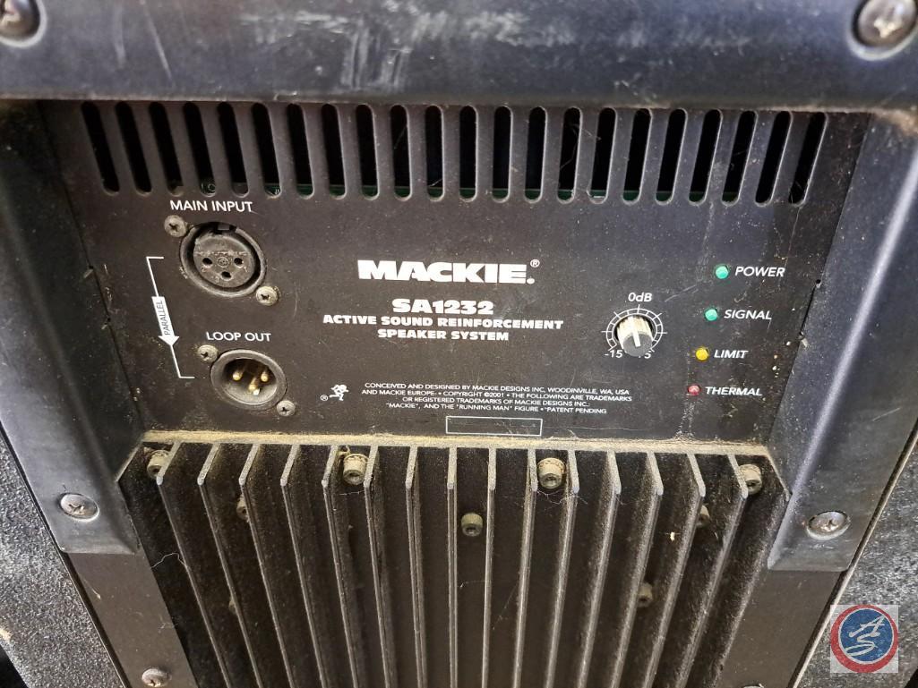 Mackie model SA1232