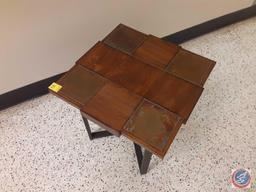 (1) wooden top end table measurements are 24x24x24