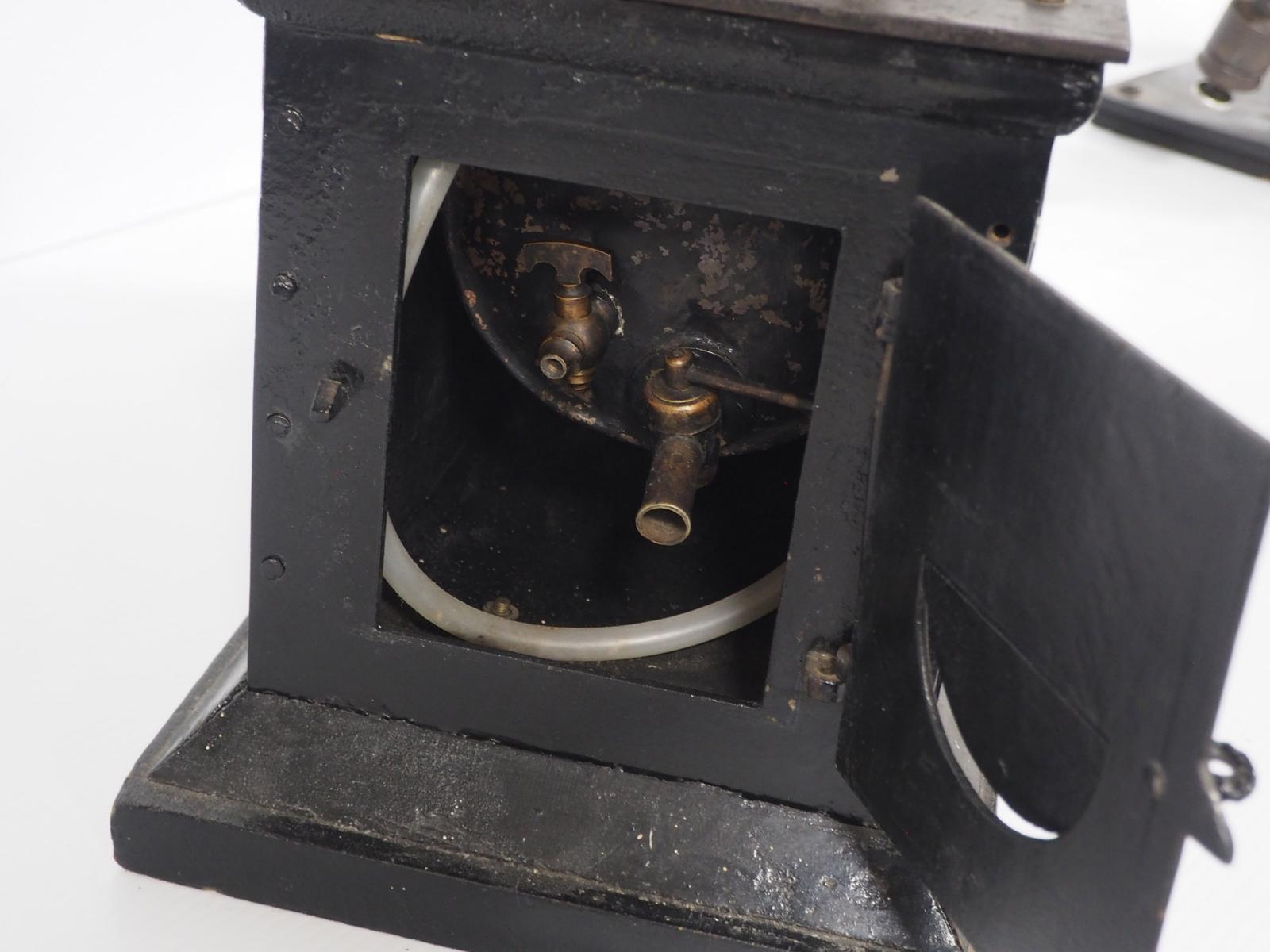Self-contained steam engine