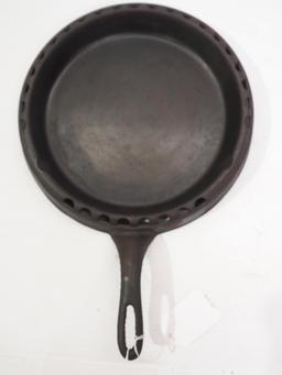 Odorless cast iron No.869 Skillet?