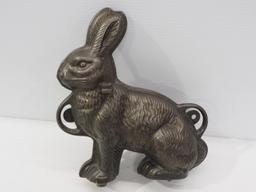 Griswold cast iron Rabbit cake mold