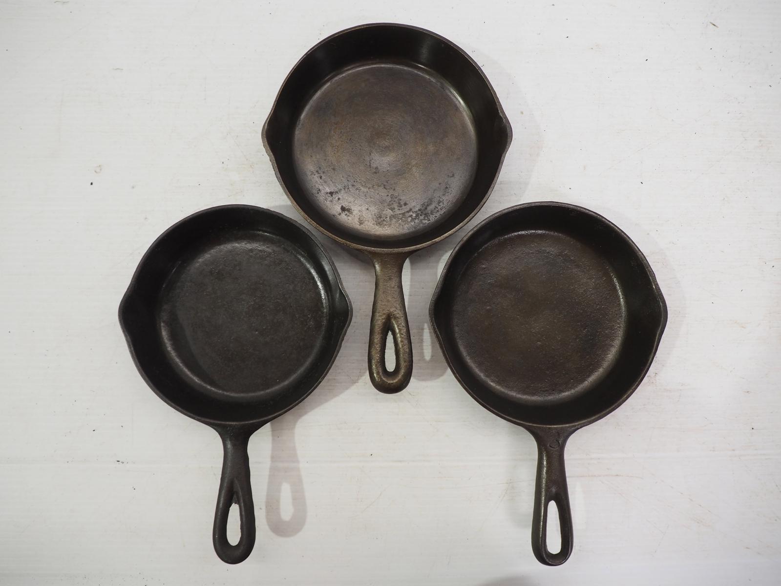 (3) Cast iron skillets