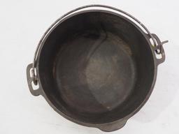 Cast iron flat bottom kettle marked