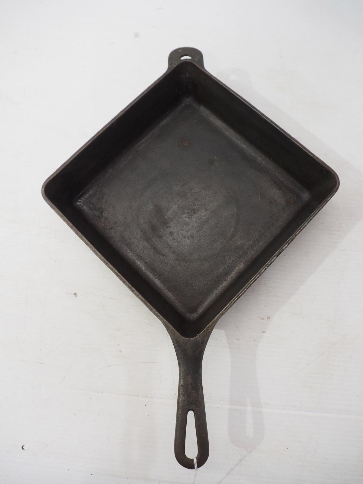 Griswold  No.768 Square Fry Skillet
