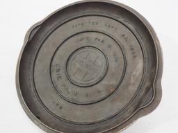 Griswold No.10 Self-Basting Skillet Cover