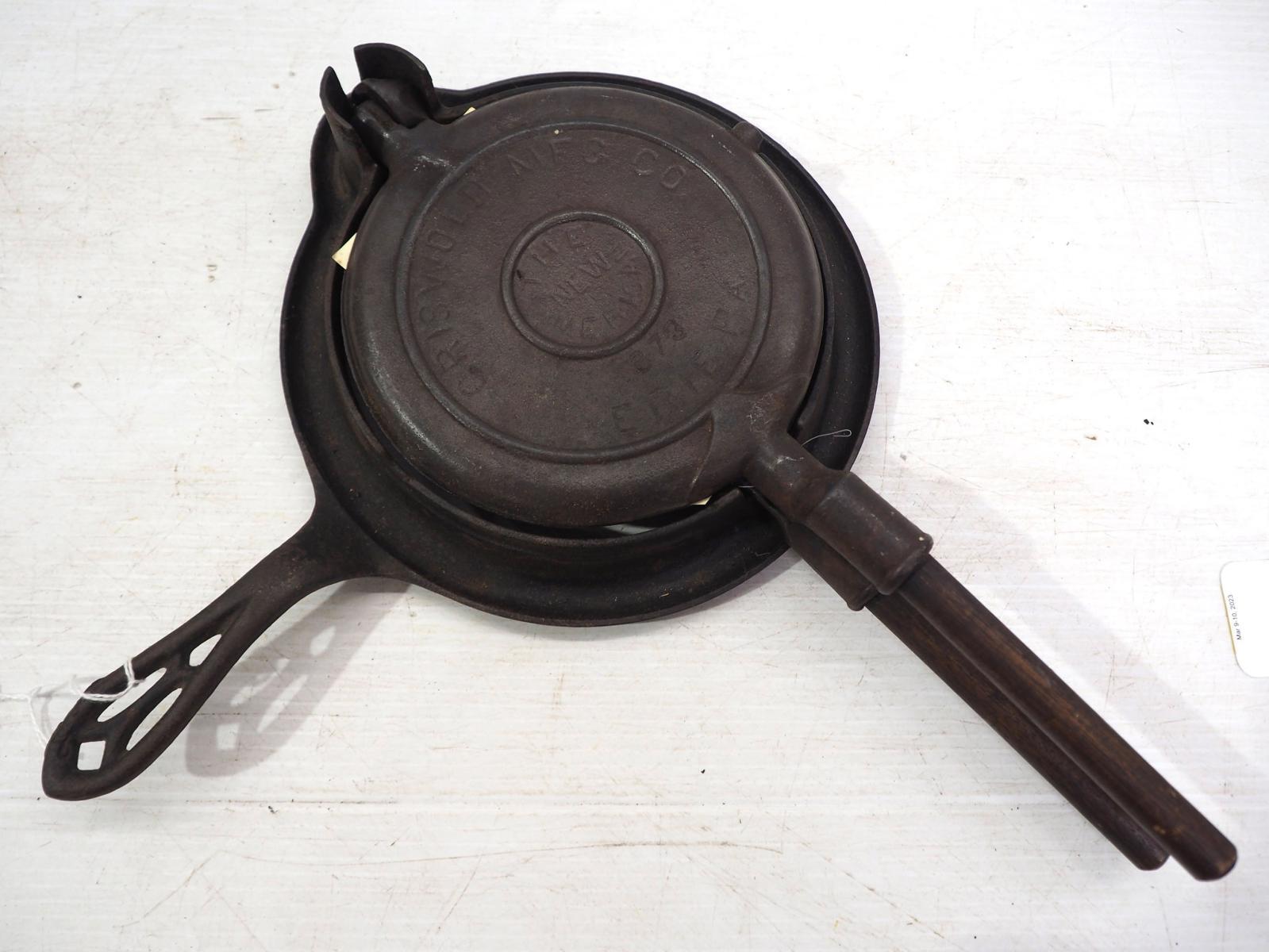 Griswold cast iron No.7 Waffle Iron