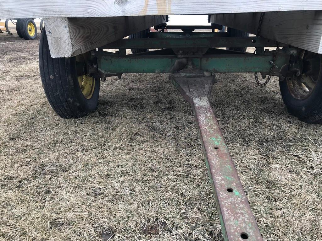 8X16 HAYRACK ON JOHN DEERE GEAR