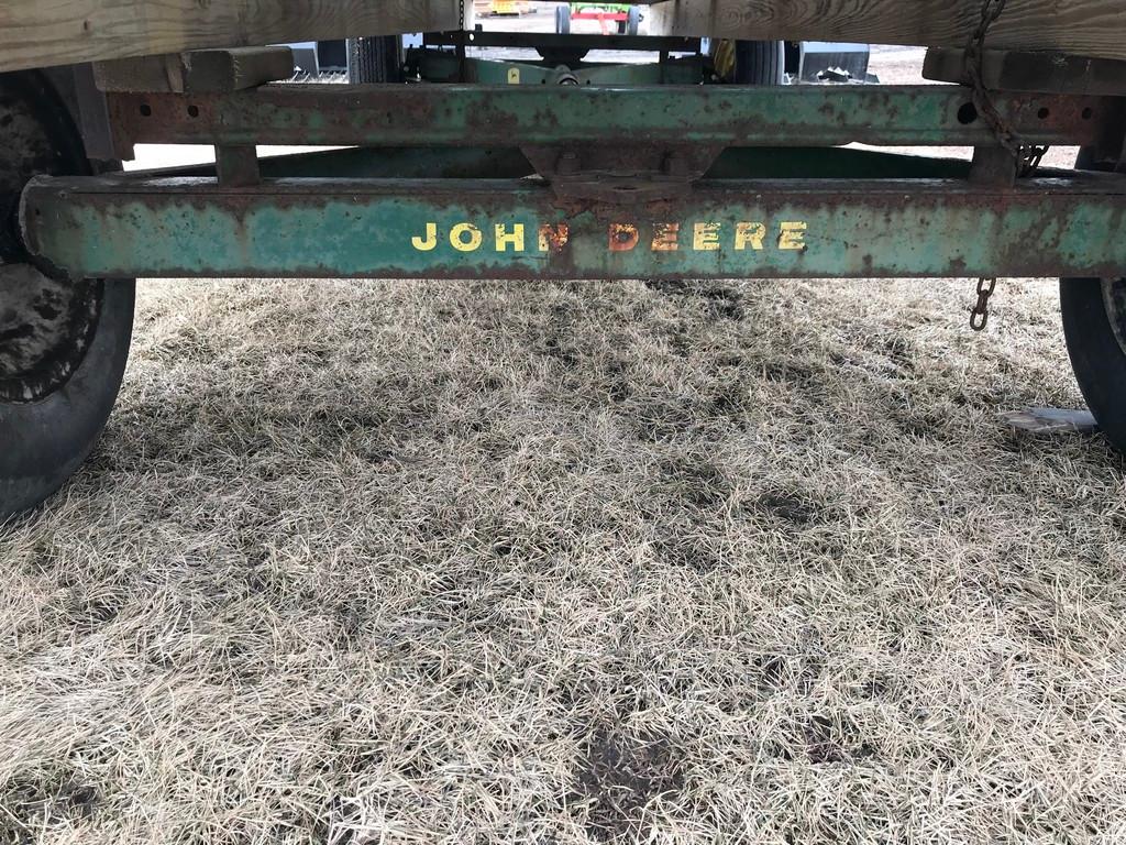 8X16 HAYRACK ON JOHN DEERE GEAR
