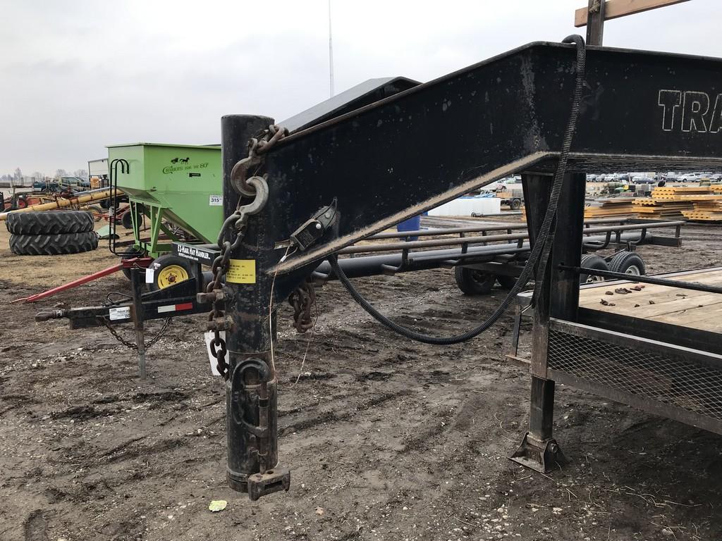 1998 TRAILERMAN 25FT TRIPLE AXLE FLATBED GOOSENECK TRAILER W/ 2 RAMPS