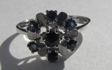SAPPHIRE CLUSTER RING 14K WHITE GOLD SIZE 7 1/2