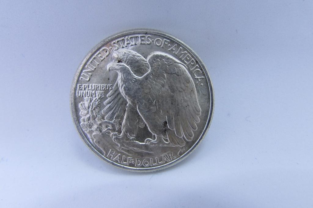 UNCIRCULATED 1945 WALKING LIBERTY HALF DOLLAR