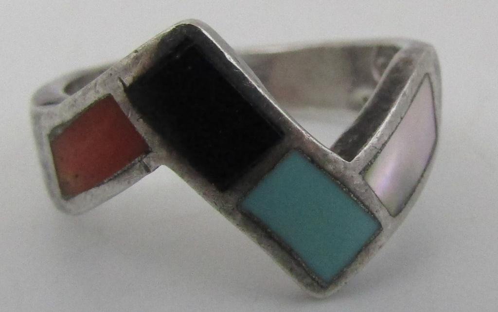 DP INLAY TURQUOISE MOP SOS RING STERLING SILVER