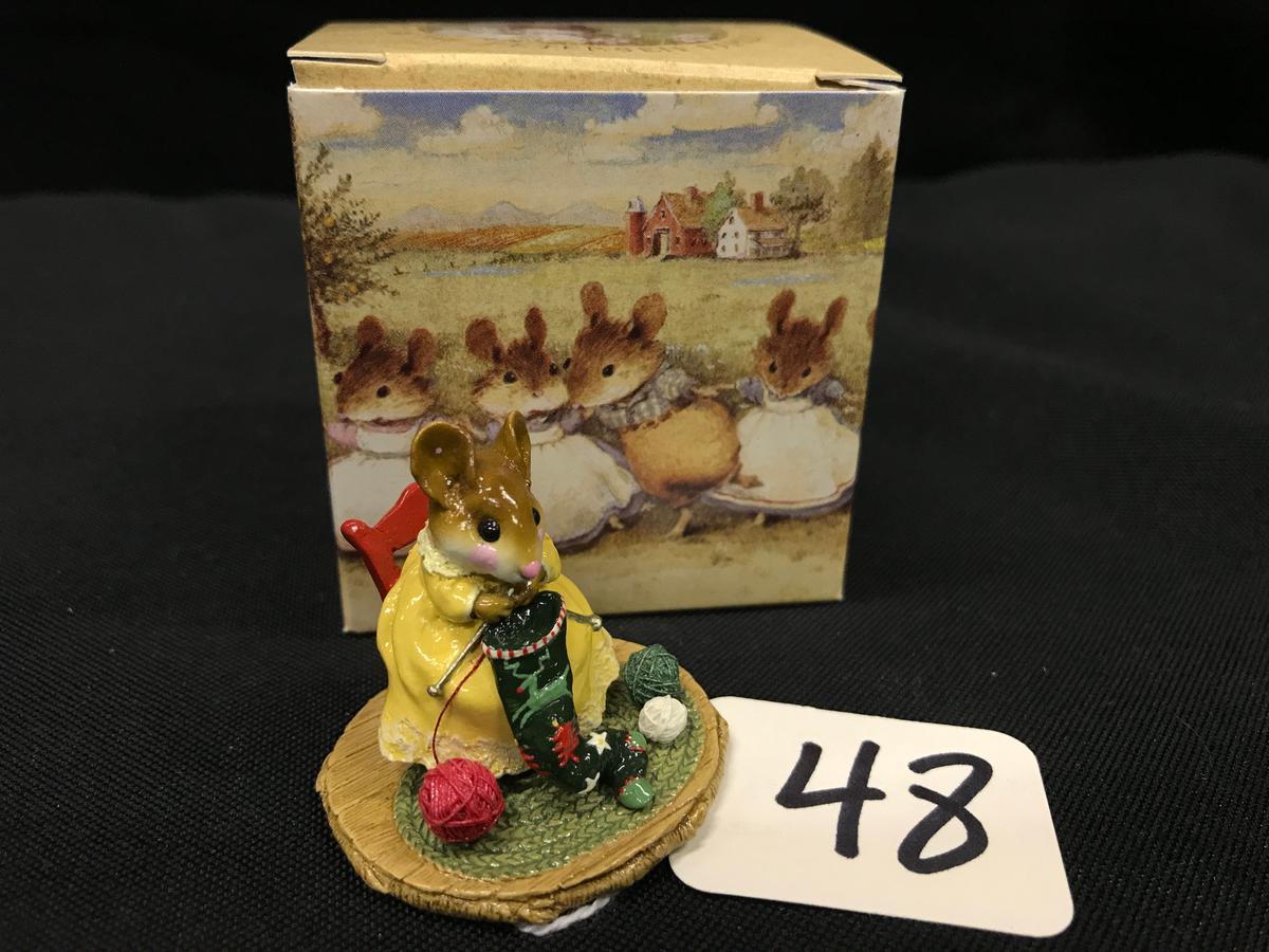 Wee Forest Folk Figurine W/Box "Knittin Pretty"