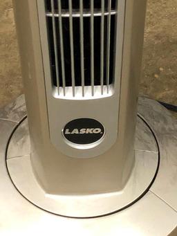 Lasko Fan, Model E20739, Plugged in and working!
