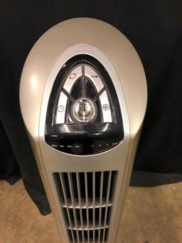 Lasko Fan, Model E20739, Plugged in and working!