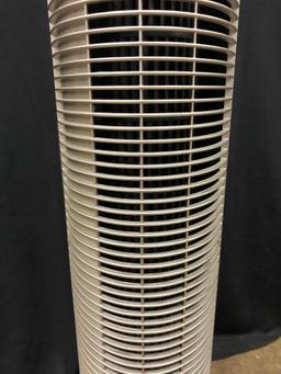 Lasko Fan, Model E20739, Plugged in and working!