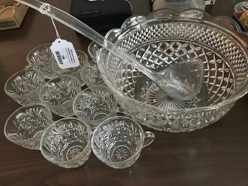 Punch Bowl with 10 Cups