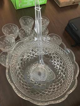 Punch Bowl with 10 Cups