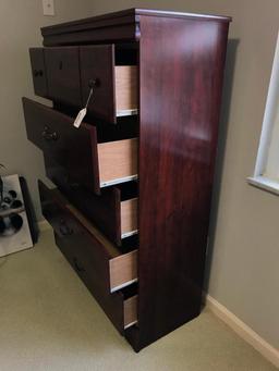 Chest Of Drawers-Sauder Type