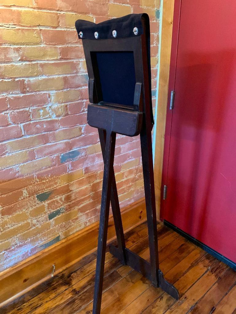Wooden Easel