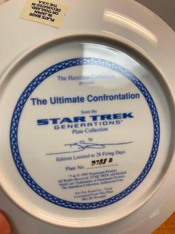 The Hamilton Collection Star Trek "The Ultimate Confrontation" Collector Plate - As Pictured