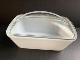 Westinghouse Glass Bakeware w/Lid. This is 6" T x 9" W - As Pictured