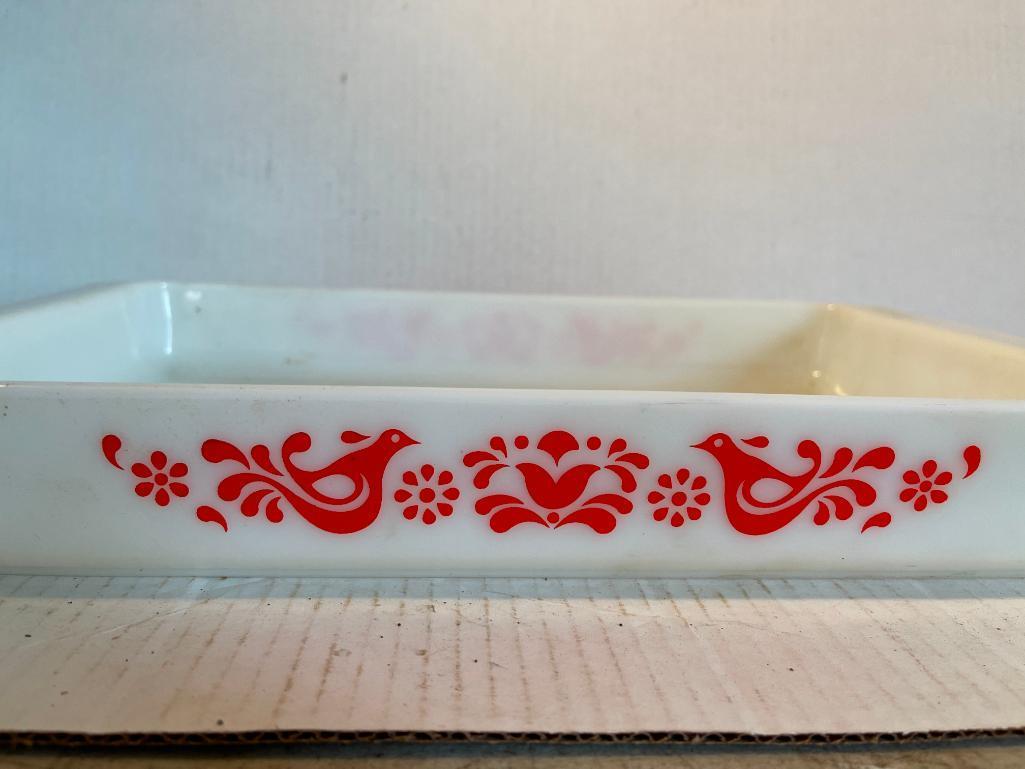 Vintage Pyrex Baking Dish