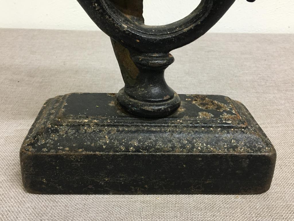 Antique Bradley Hubbard Cast Iron Parrot Door Stop